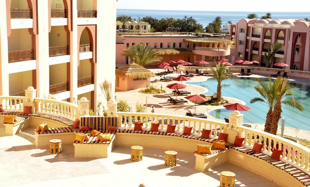 Hotel & Club Lella Meriam Зарзис Экстерьер фото