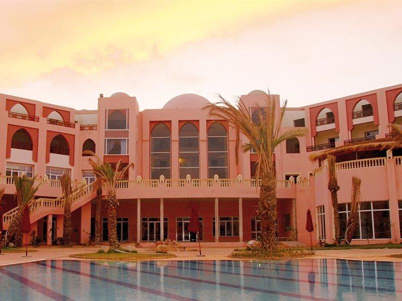 Hotel & Club Lella Meriam Зарзис Экстерьер фото